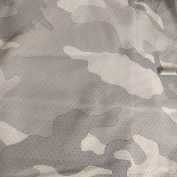 NWT AVIA Brand Women's Camo Slip-on Workout/Running/Commuter Shorts~Large~ - Picture 12 of 12